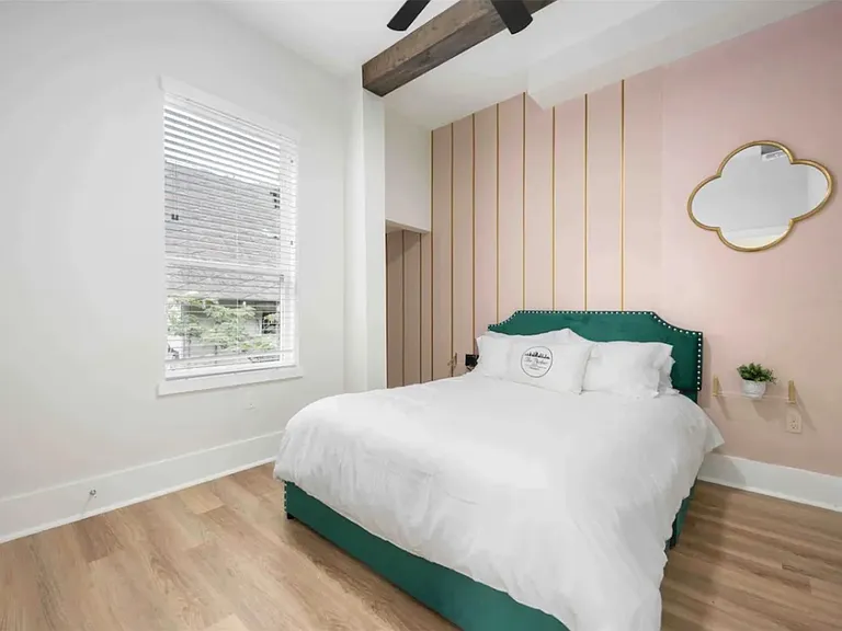 Welch Street Apartments 10